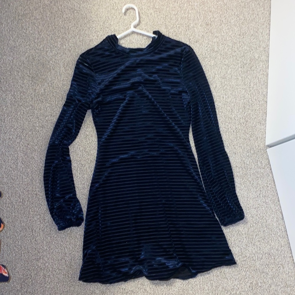 Lulu’s long sleeve dress